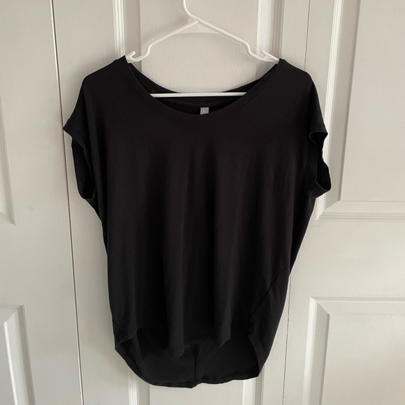 ATHLETA - Oversized black tee - Small - Picture 2 of 4